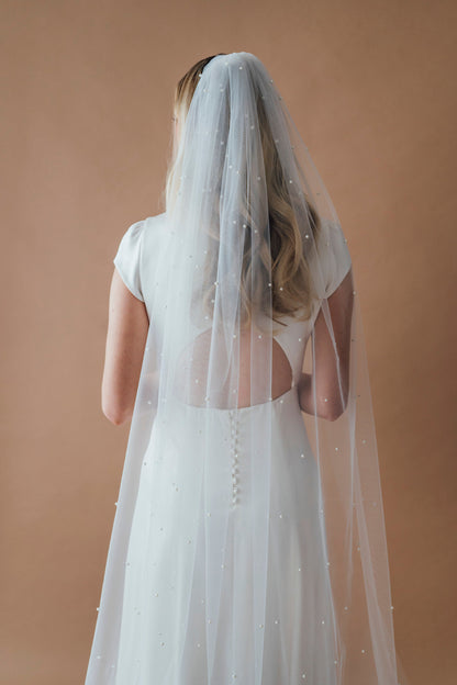 Florence Single Tier Pearl Veil